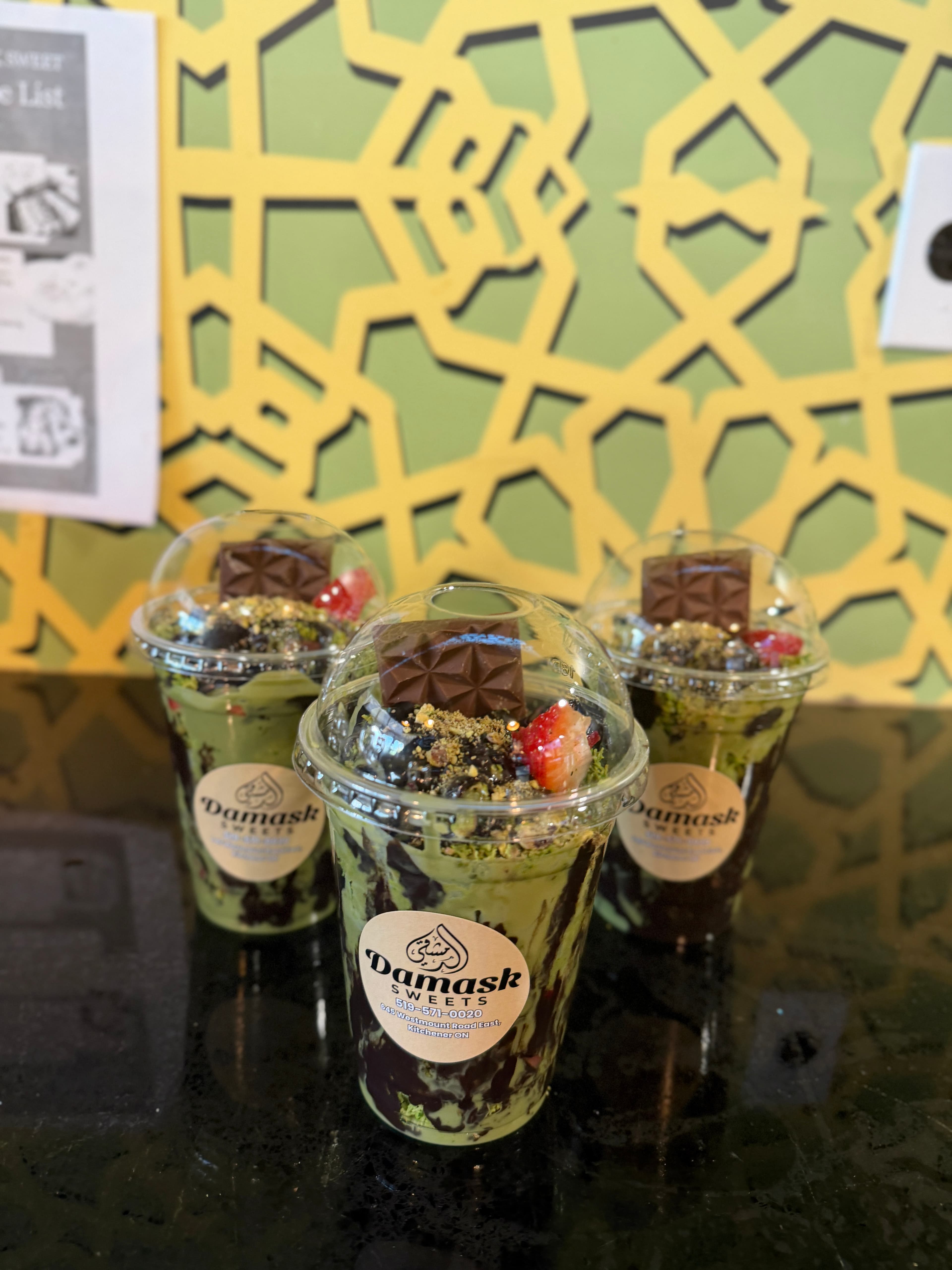 Pistachio dessert cups